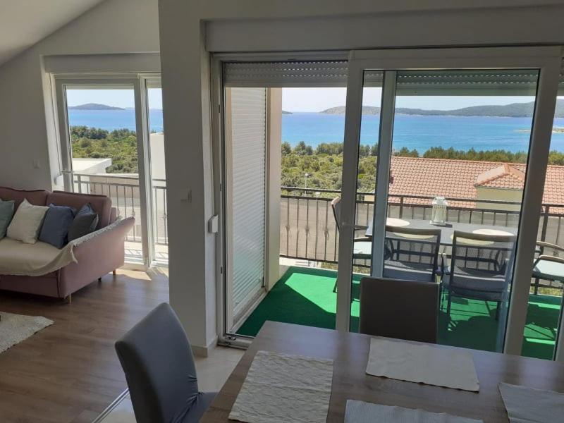 Apartments Gveric Σίμπενικ Εξωτερικό φωτογραφία