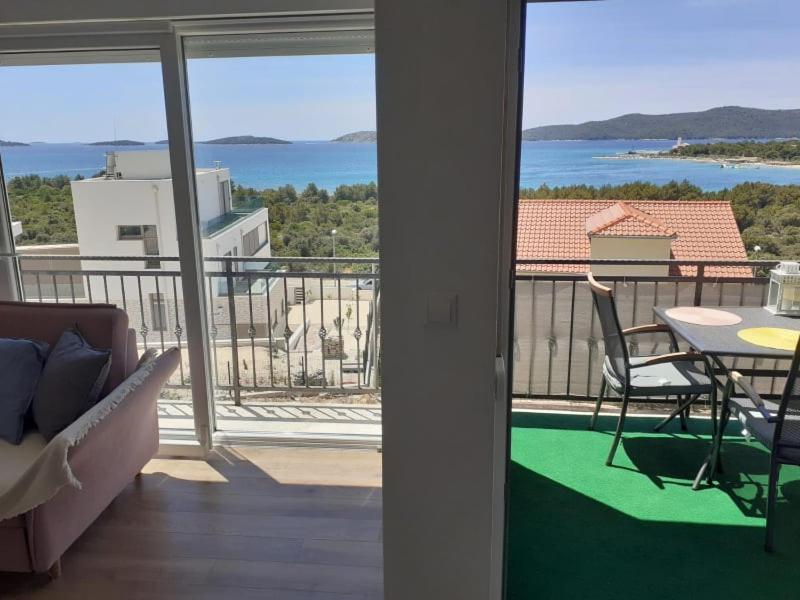 Apartments Gveric Σίμπενικ Εξωτερικό φωτογραφία