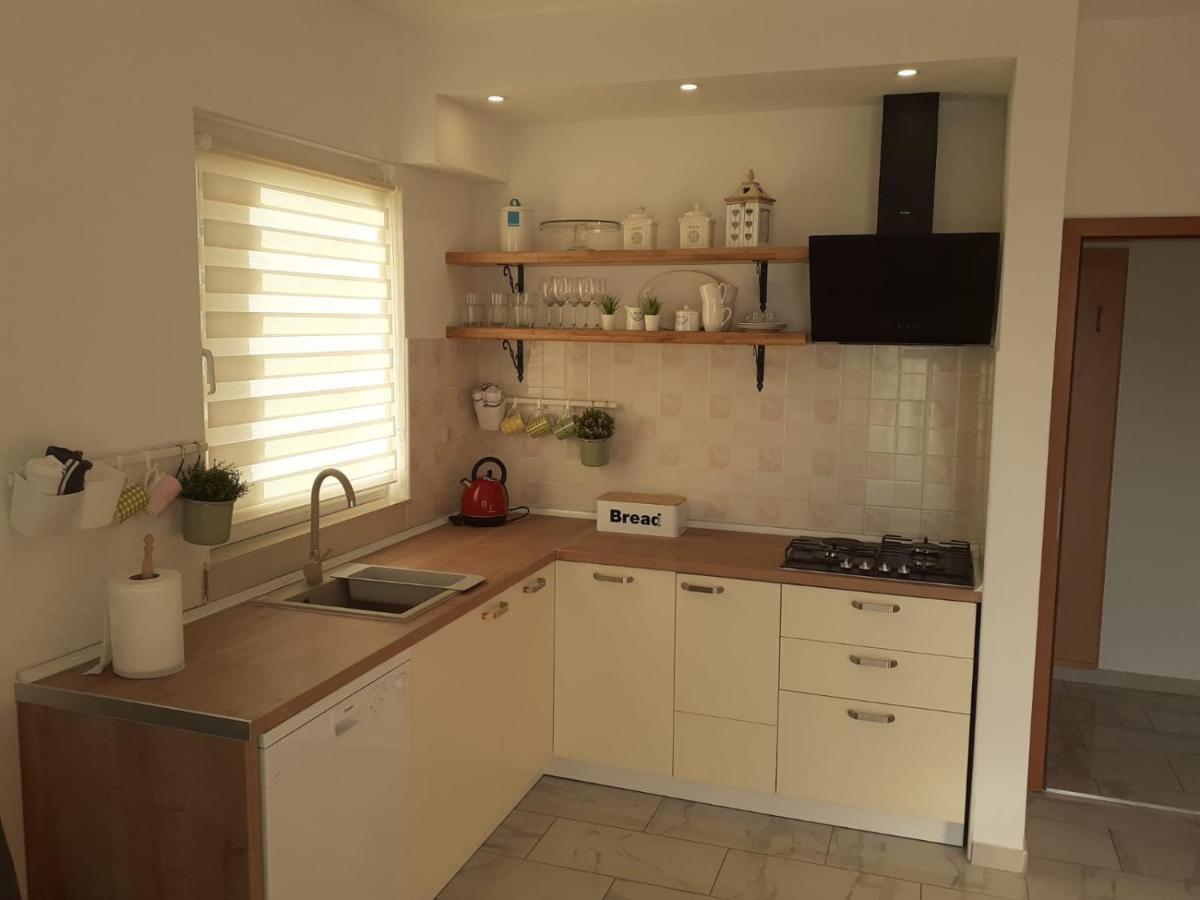 Apartments Gveric Σίμπενικ Εξωτερικό φωτογραφία