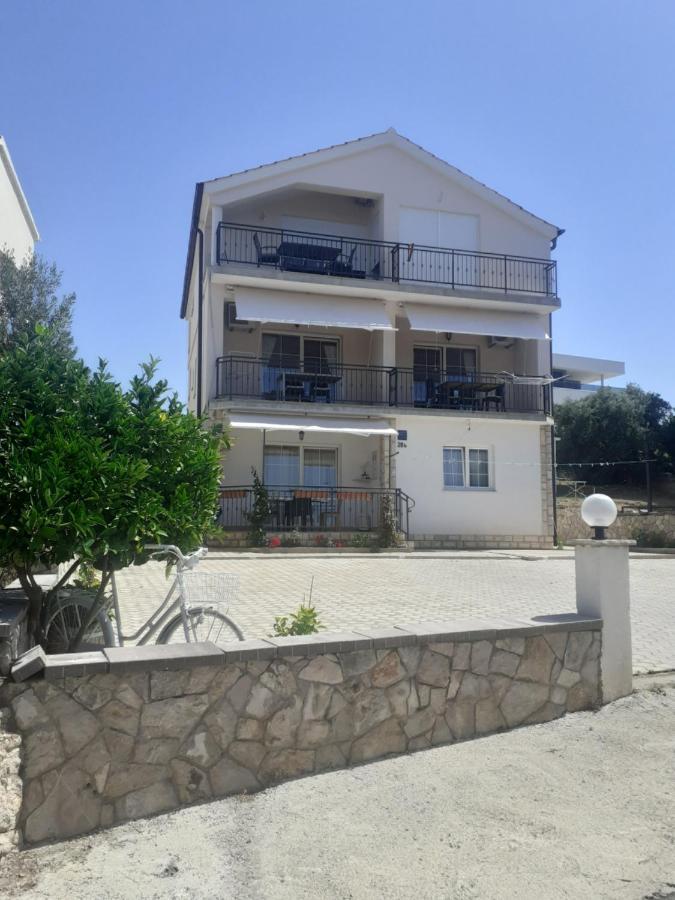Apartments Gveric Σίμπενικ Εξωτερικό φωτογραφία