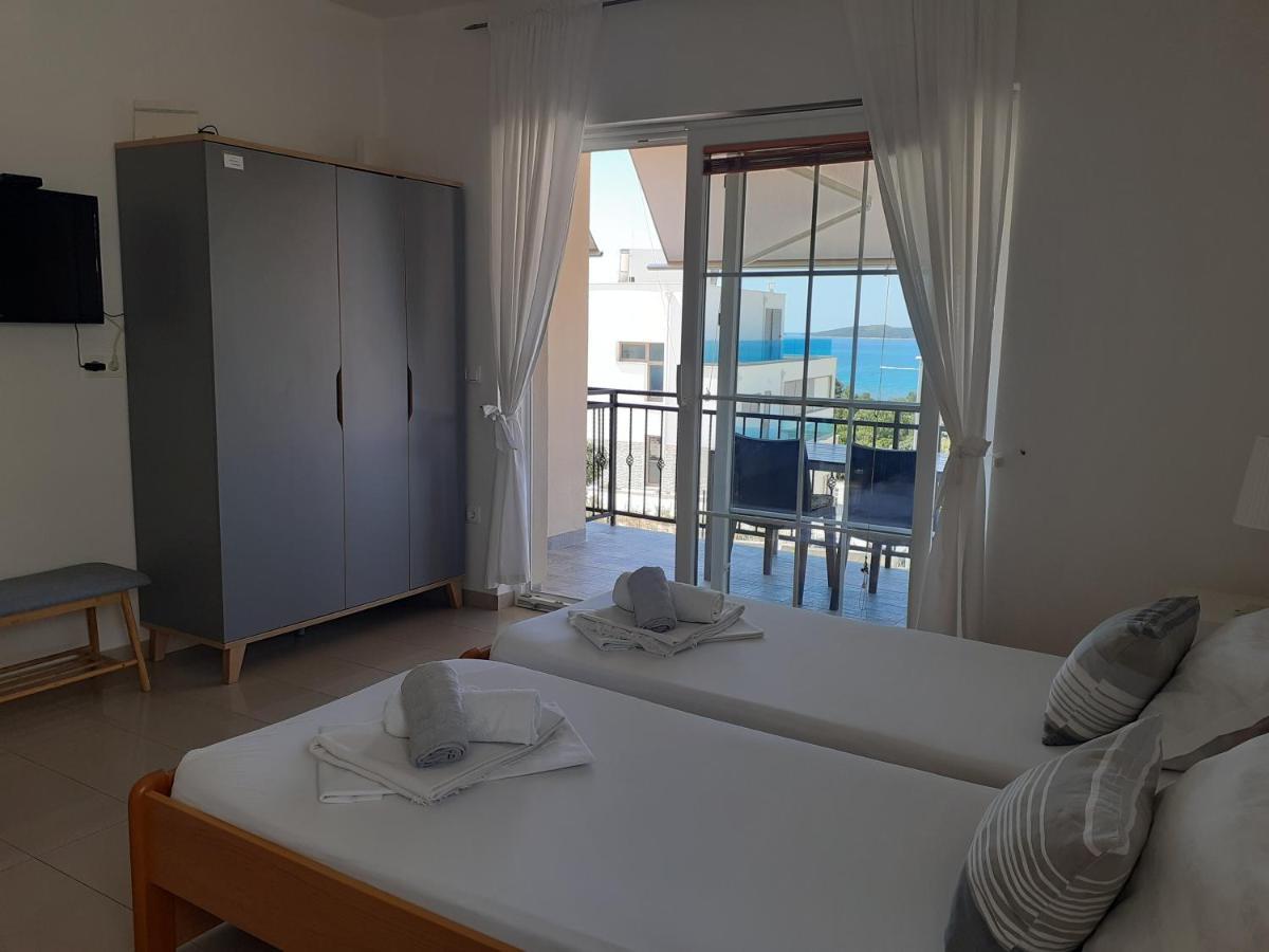 Apartments Gveric Σίμπενικ Εξωτερικό φωτογραφία