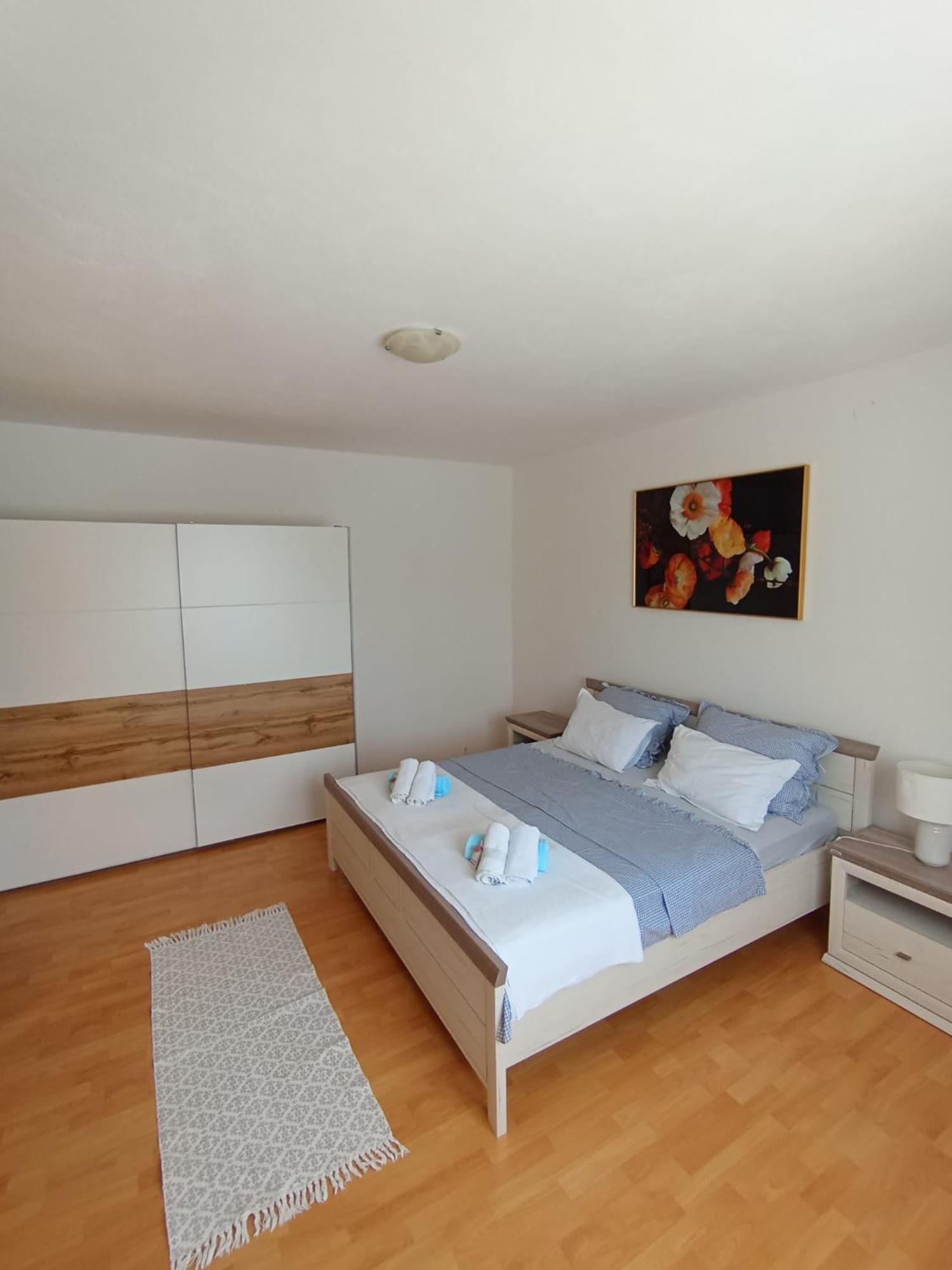 Apartments Gveric Σίμπενικ Εξωτερικό φωτογραφία