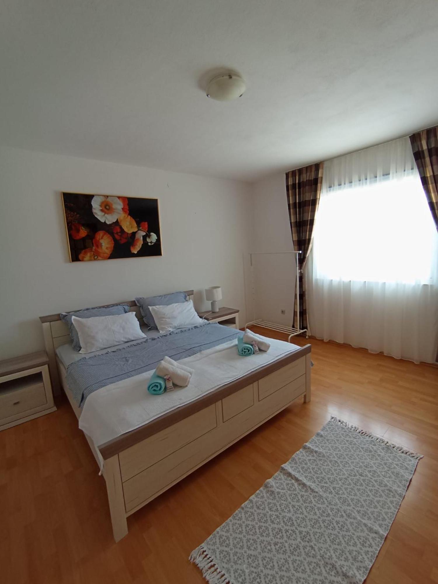 Apartments Gveric Σίμπενικ Εξωτερικό φωτογραφία