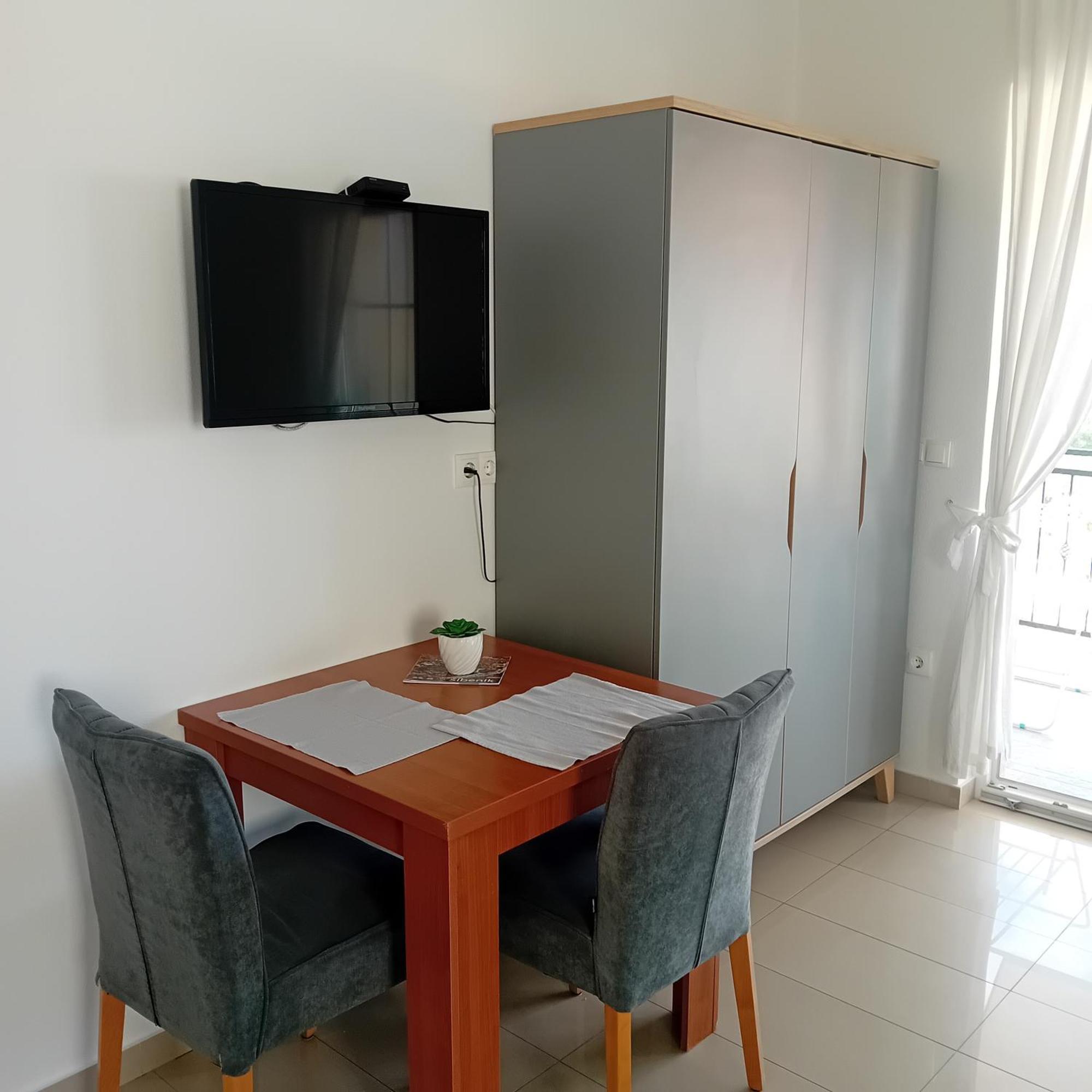 Apartments Gveric Σίμπενικ Εξωτερικό φωτογραφία