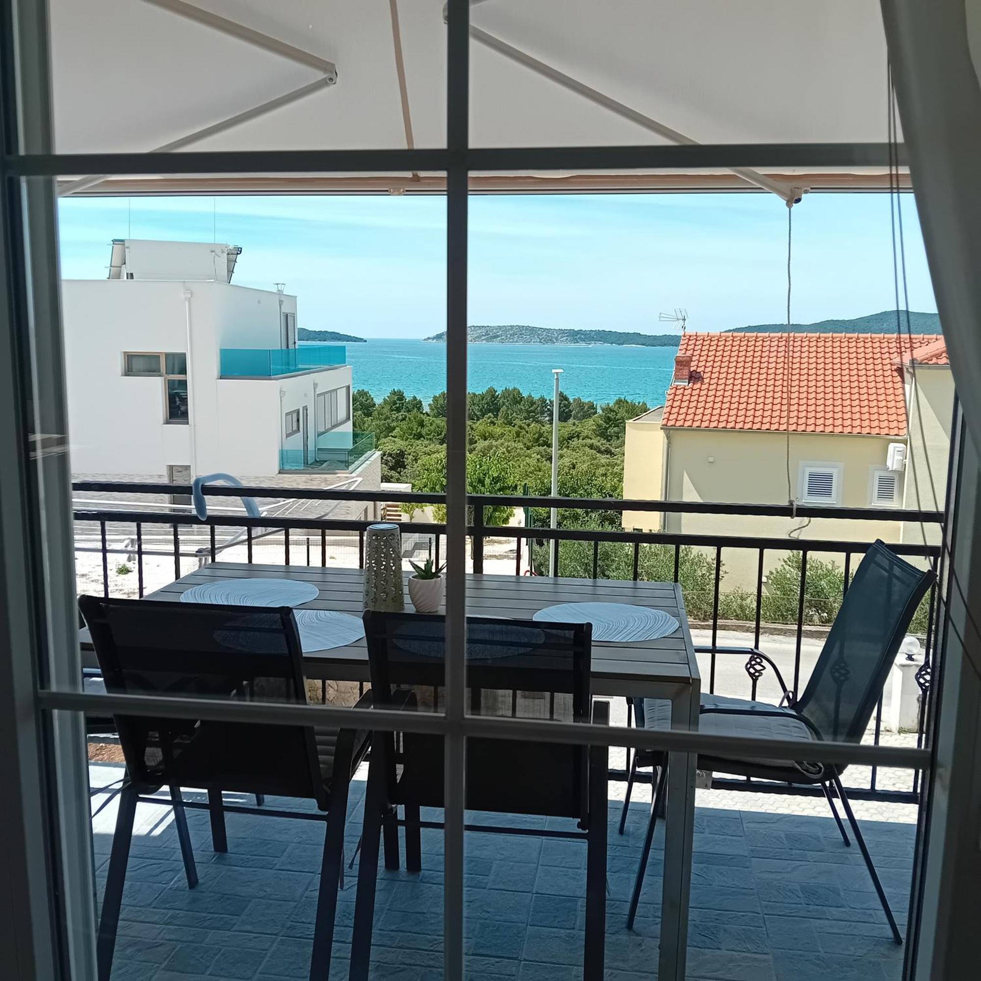 Apartments Gveric Σίμπενικ Εξωτερικό φωτογραφία