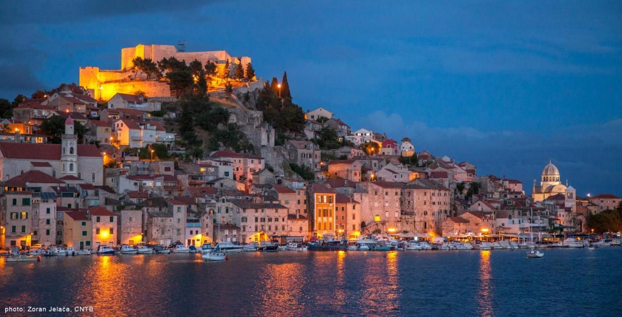 Apartments Gveric Σίμπενικ Εξωτερικό φωτογραφία